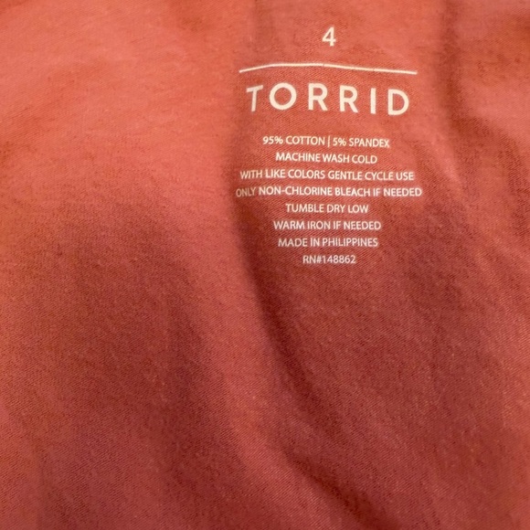 Torrid Foxy Notch Neck Cap Sleeve Top-Size 4X - Picture 8 of 9